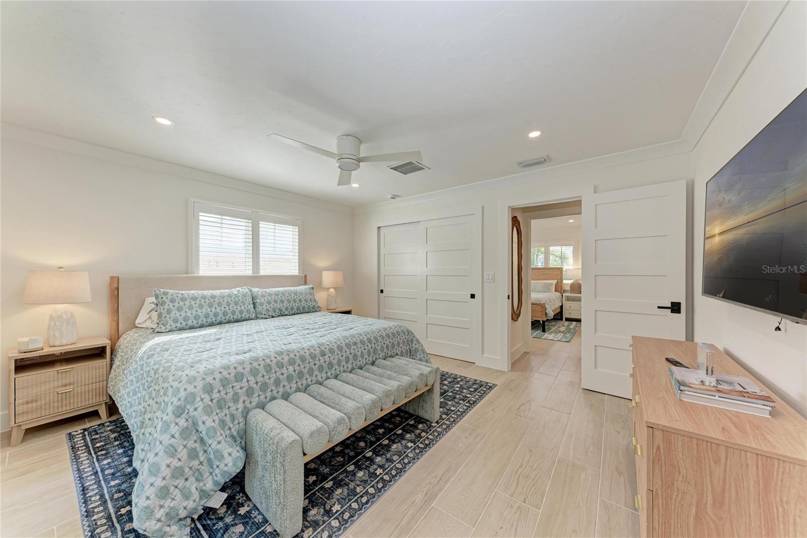431 ISLAND CIR — photo 24