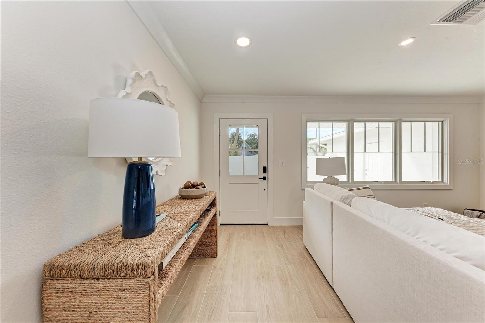 431 ISLAND CIR — photo 7