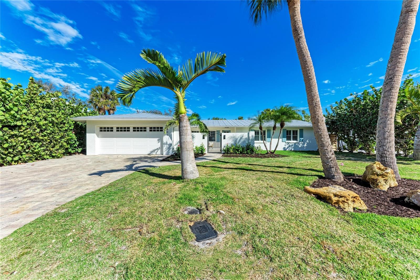 431 ISLAND CIR — photo 3