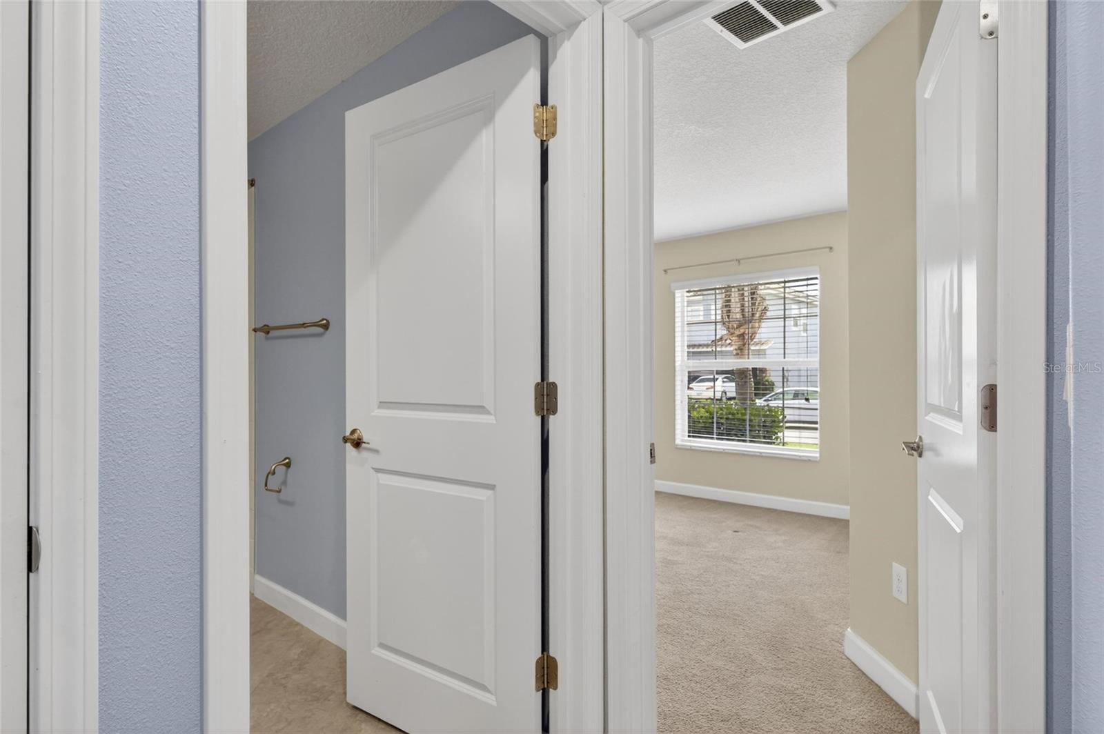 13168 GREEN VIOLET DR — photo 21