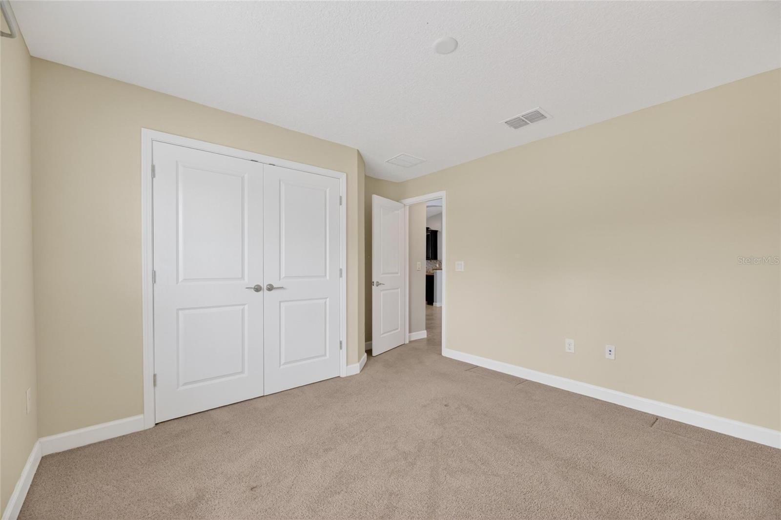13168 GREEN VIOLET DR — photo 24