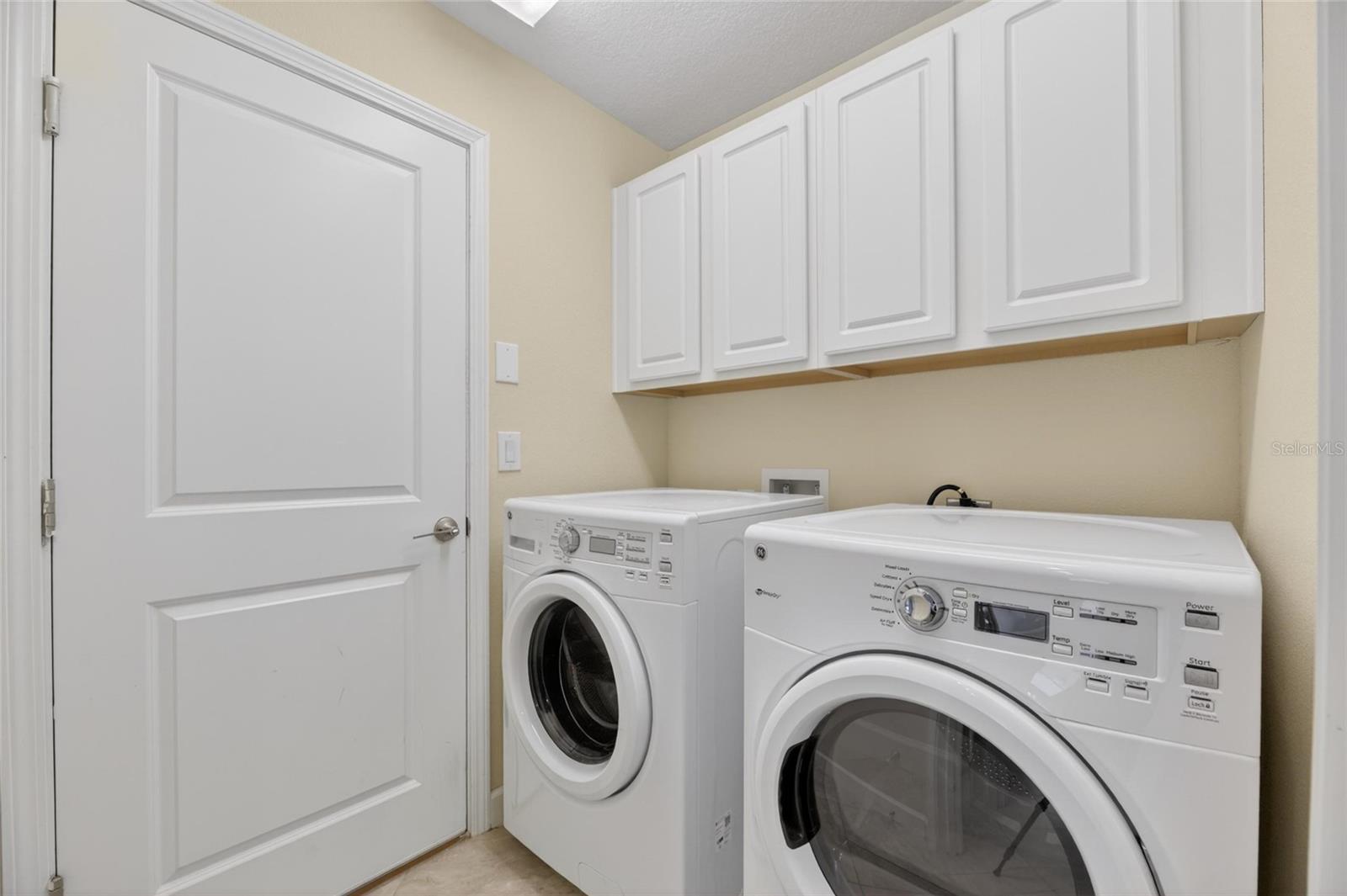 13168 GREEN VIOLET DR — photo 57