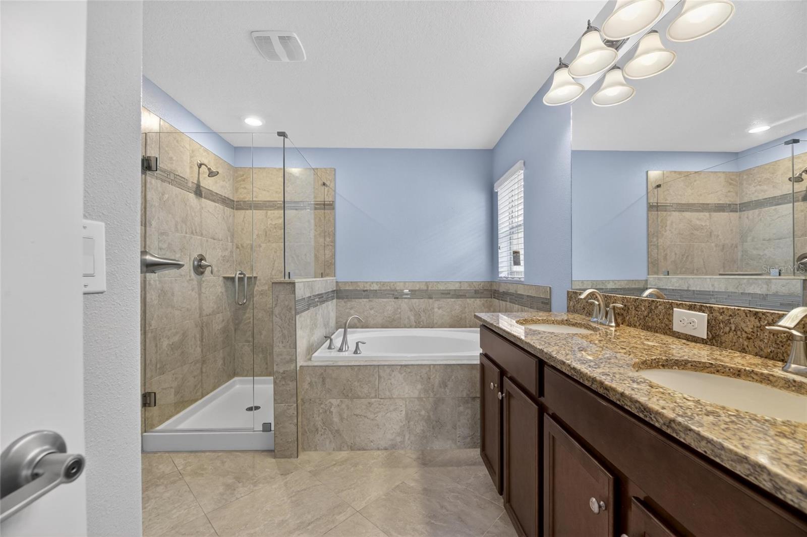 13168 GREEN VIOLET DR — photo 49