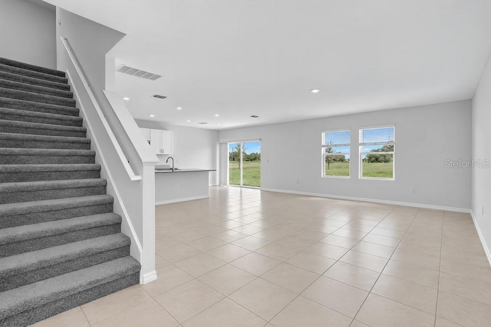 13840 SHELLMORE AVE — photo 6