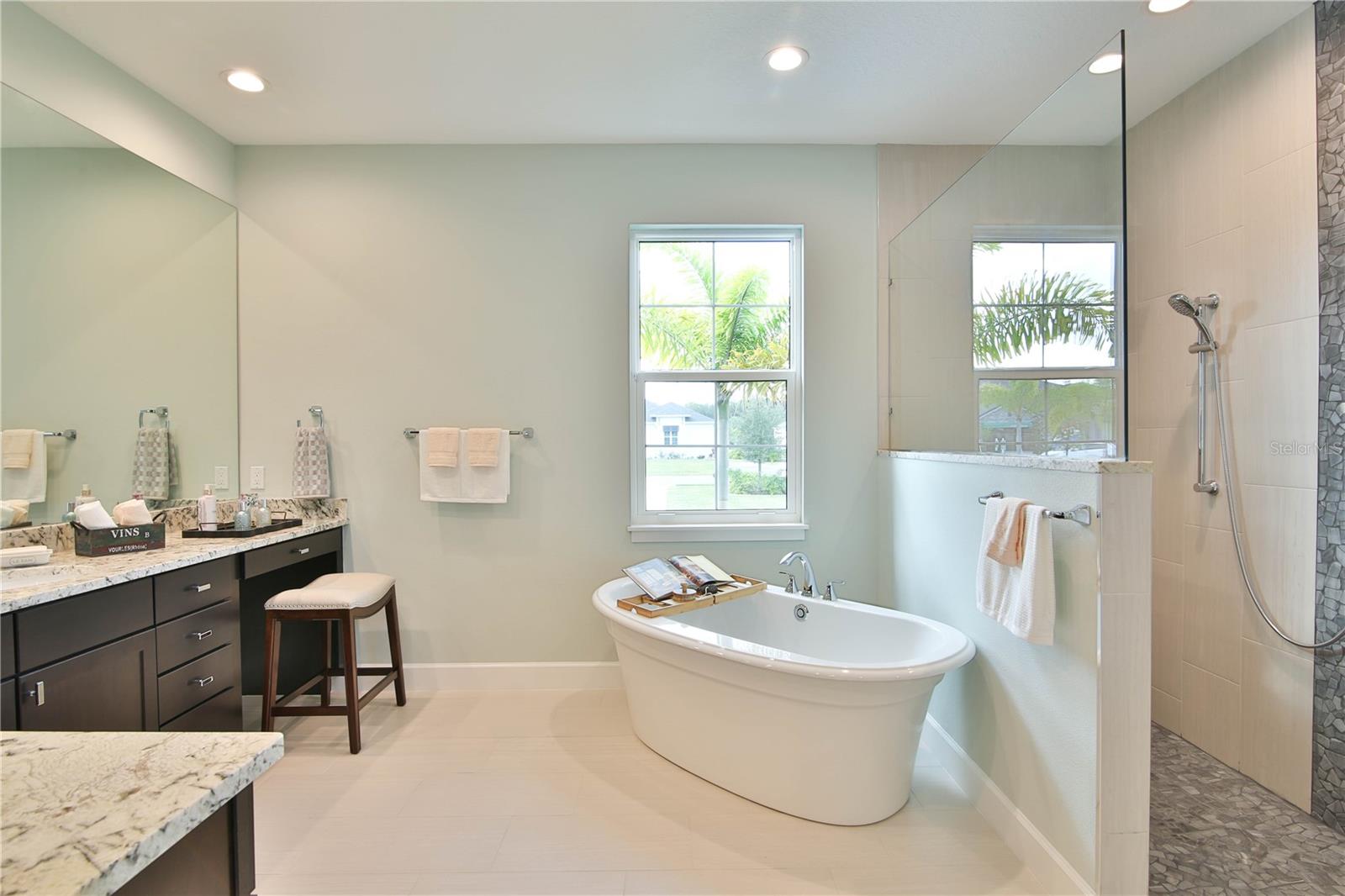 2424 ASHTON RD — photo 18