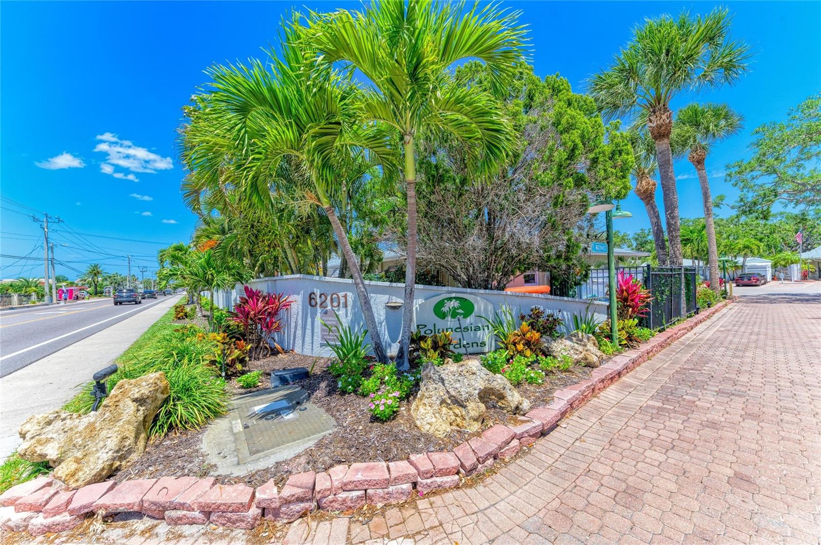 1218 MOONMIST CIR #S2 — photo 48
