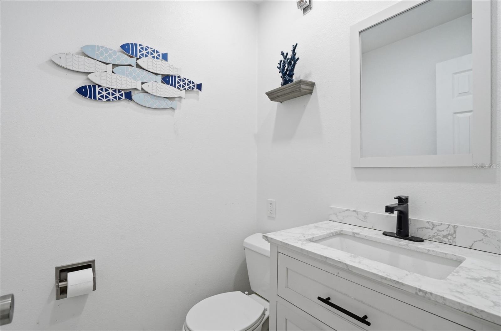 610 WOODVIEW WAY — photo 37
