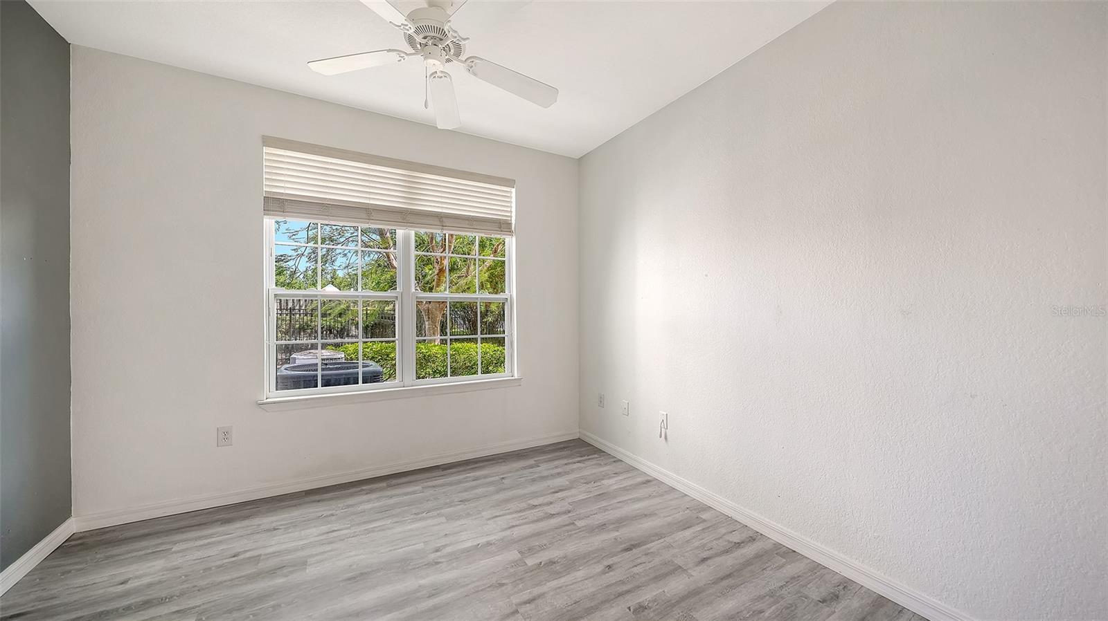 5501 ROSEHILL RD #105 — photo 27