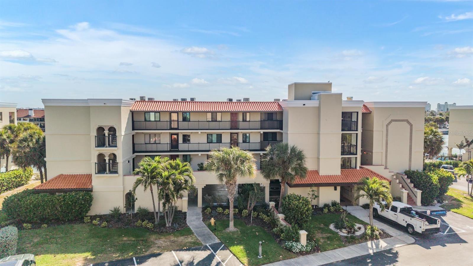 7435 BAYSHORE DR #303 — photo 2