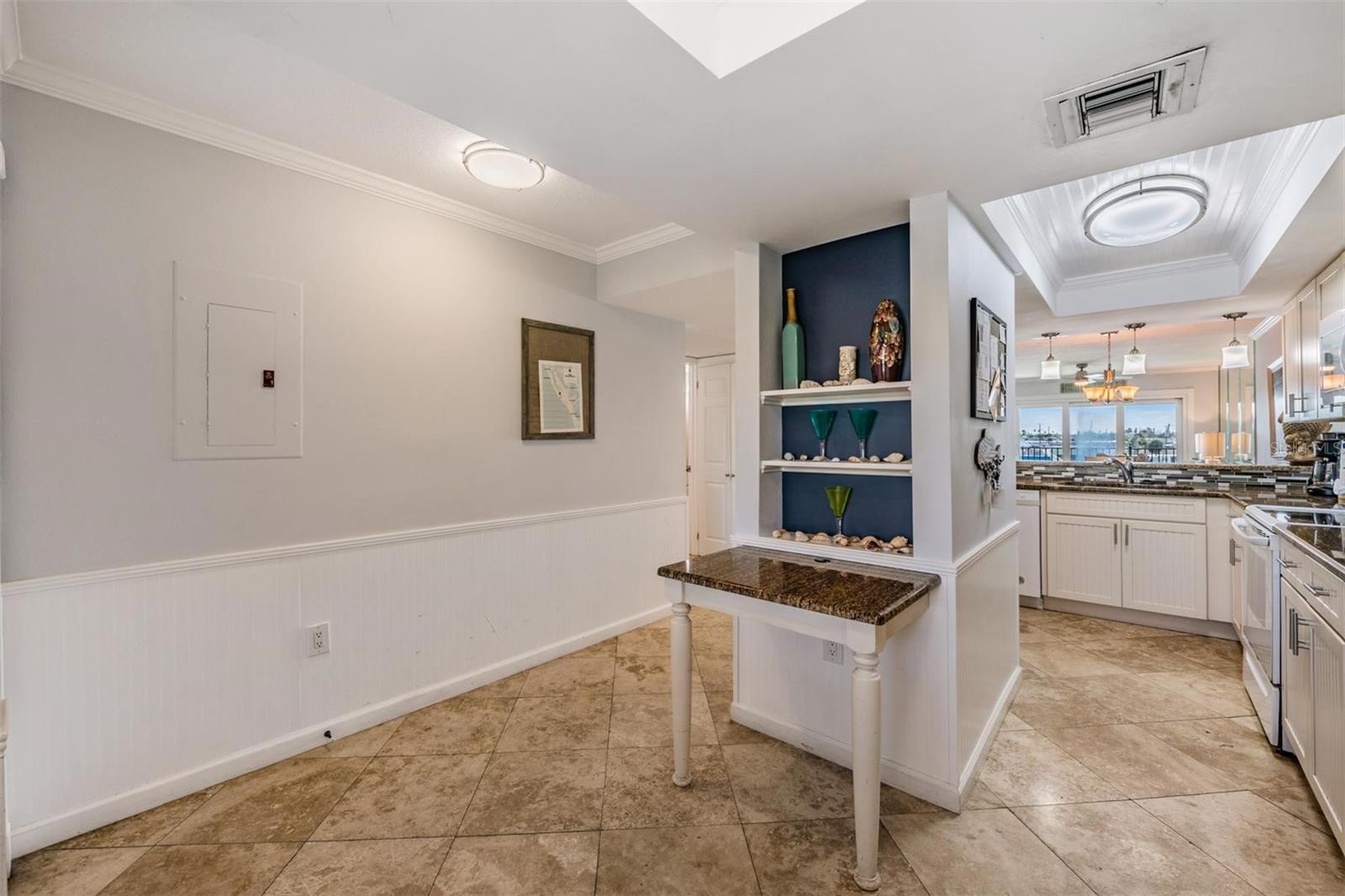 7435 BAYSHORE DR #303 — photo 6