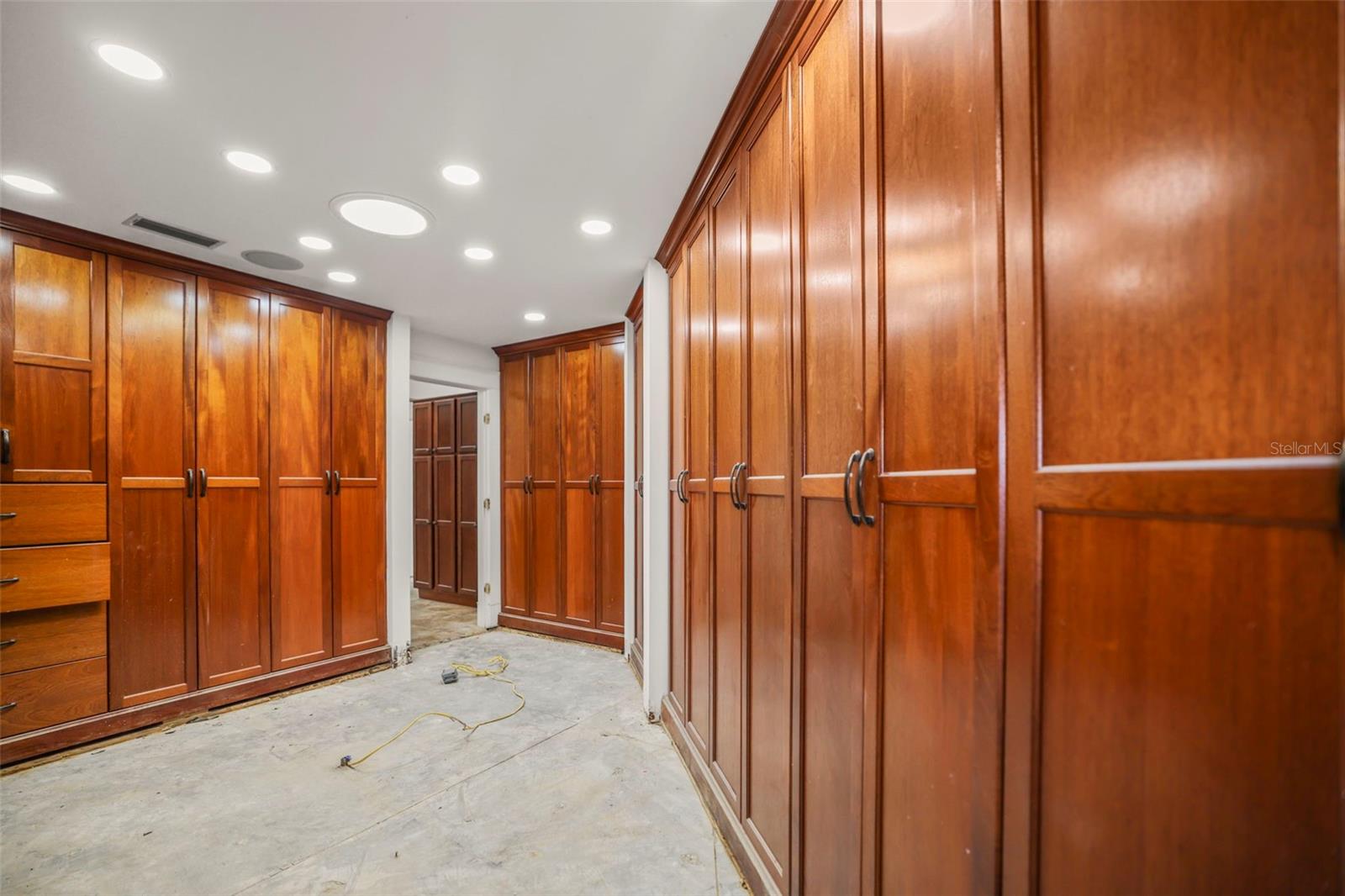1721 GULF RD — photo 33