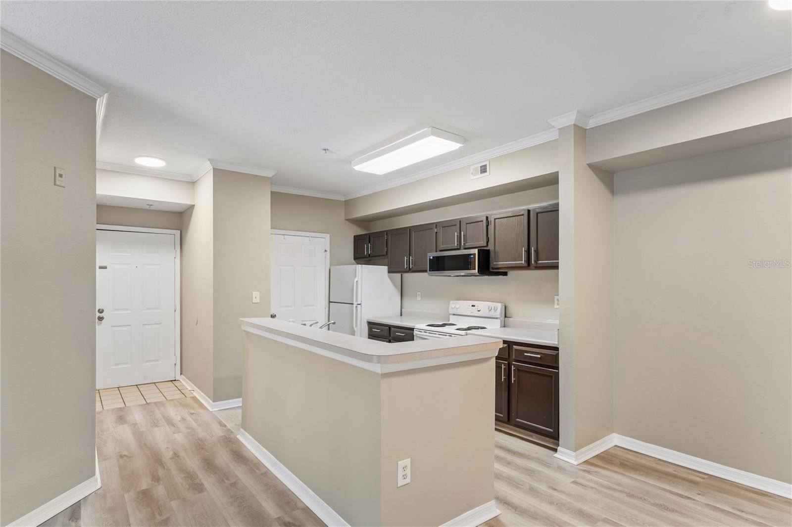 5618 PINNACLE HEIGHTS CIR #312 — photo 14