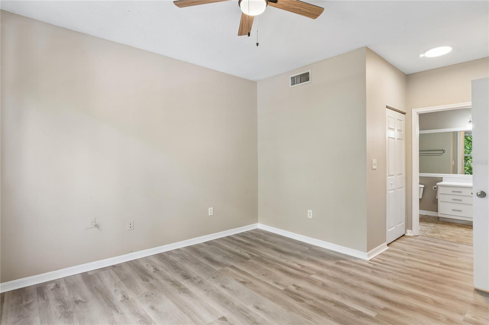 5618 PINNACLE HEIGHTS CIR #312 — photo 26