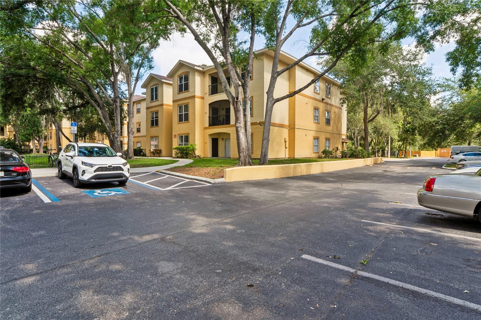 5618 PINNACLE HEIGHTS CIR #312 — photo 49
