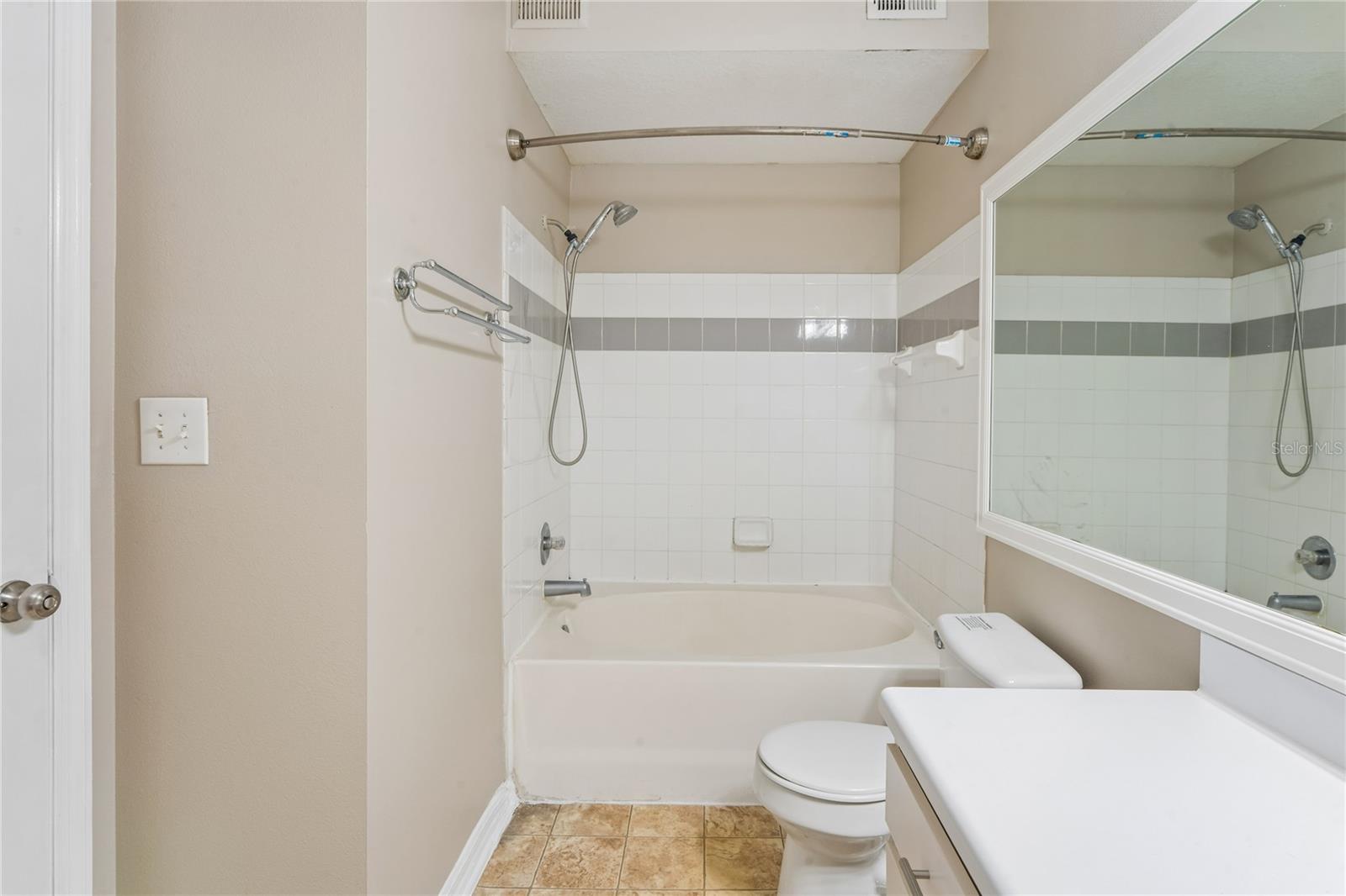 5618 PINNACLE HEIGHTS CIR #312 — photo 39
