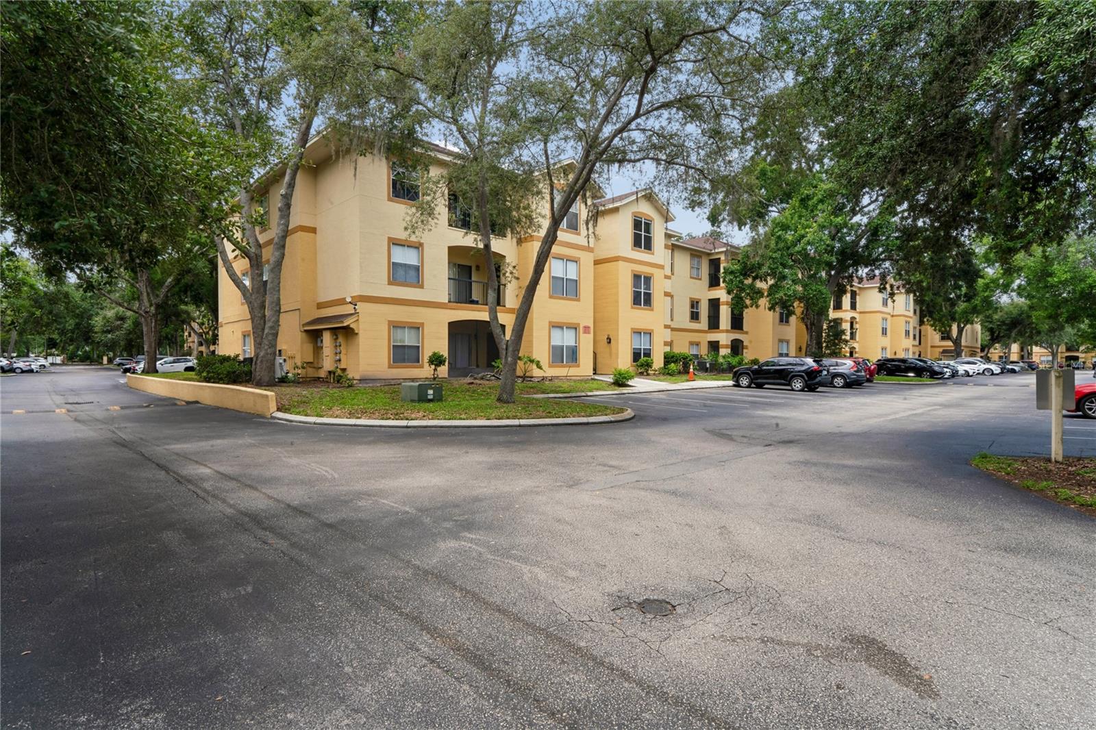 5618 PINNACLE HEIGHTS CIR #312 — photo 48