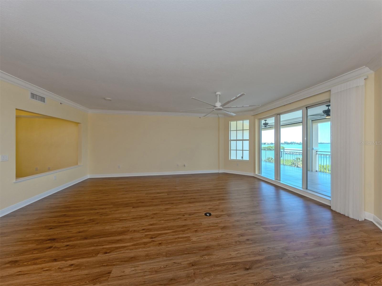 14021 BELLAGIO WAY #404 — photo 6