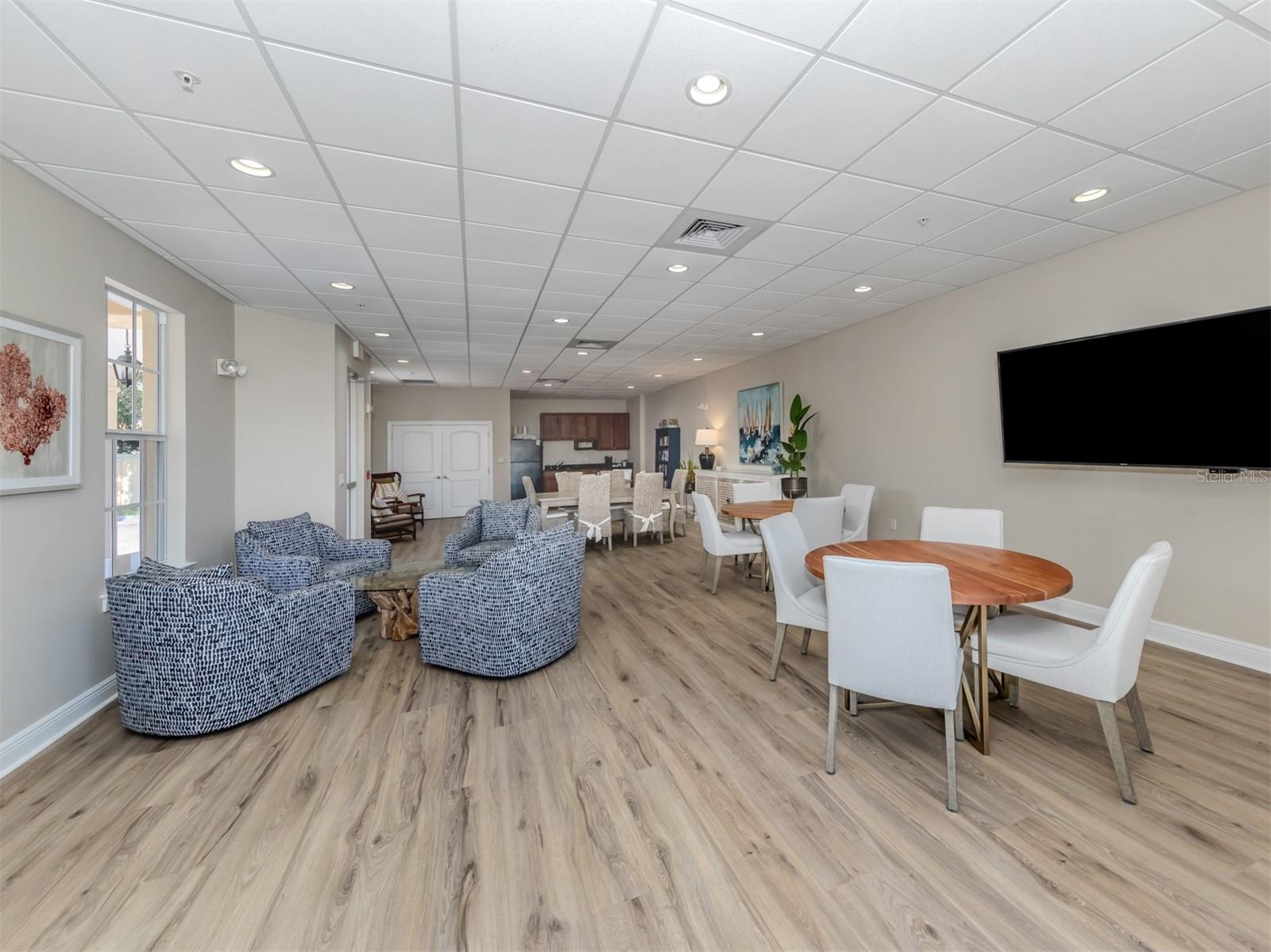 14021 BELLAGIO WAY #404 — photo 33