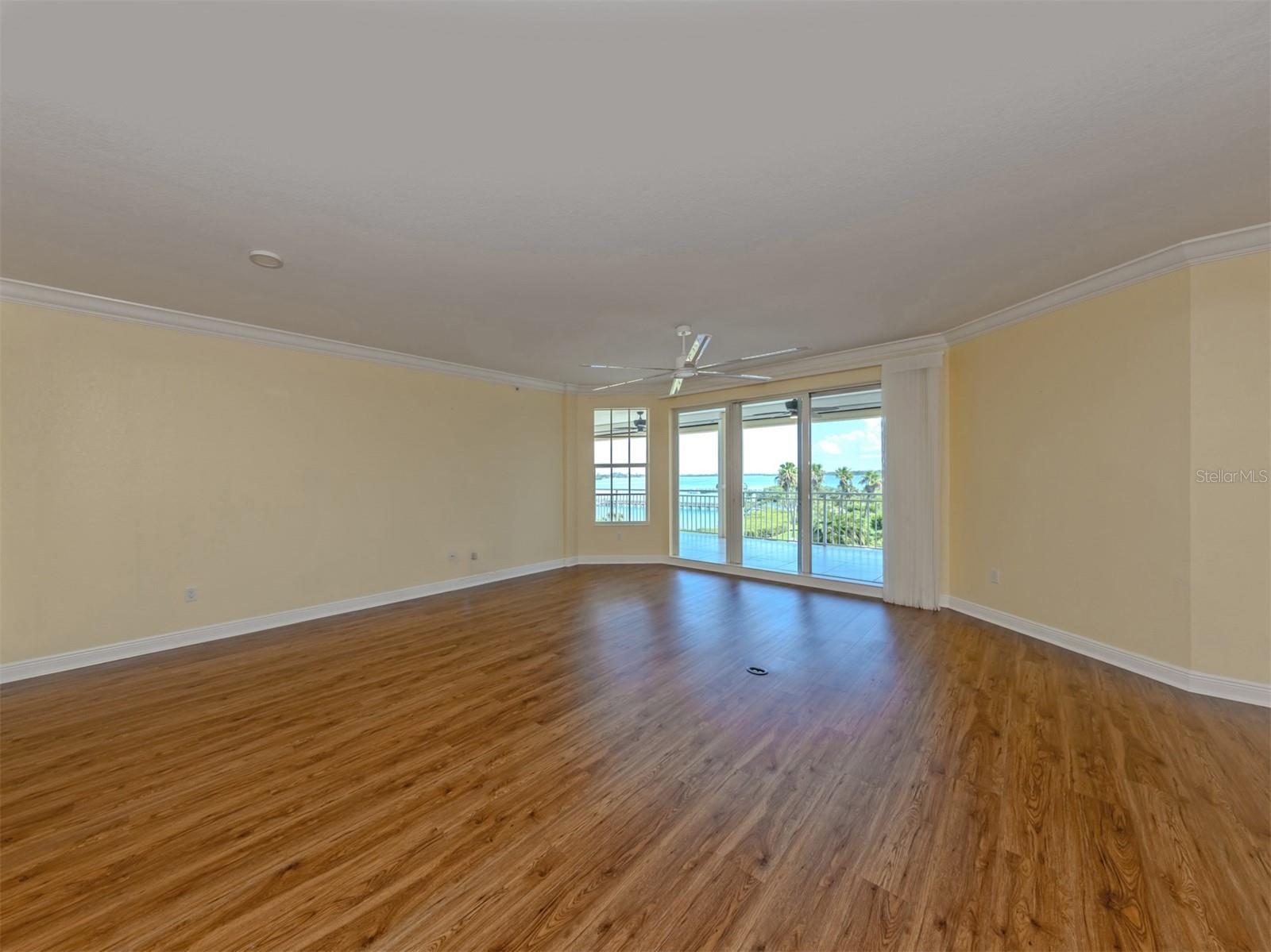 14021 BELLAGIO WAY #404 — photo 5