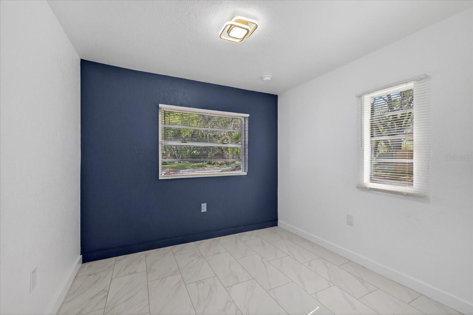 7806 E 114TH AVE — photo 32