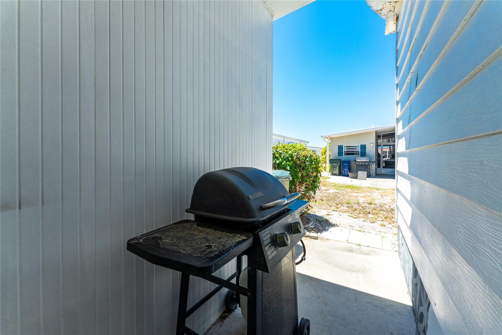 17 N FLORA VISTA ST — photo 34