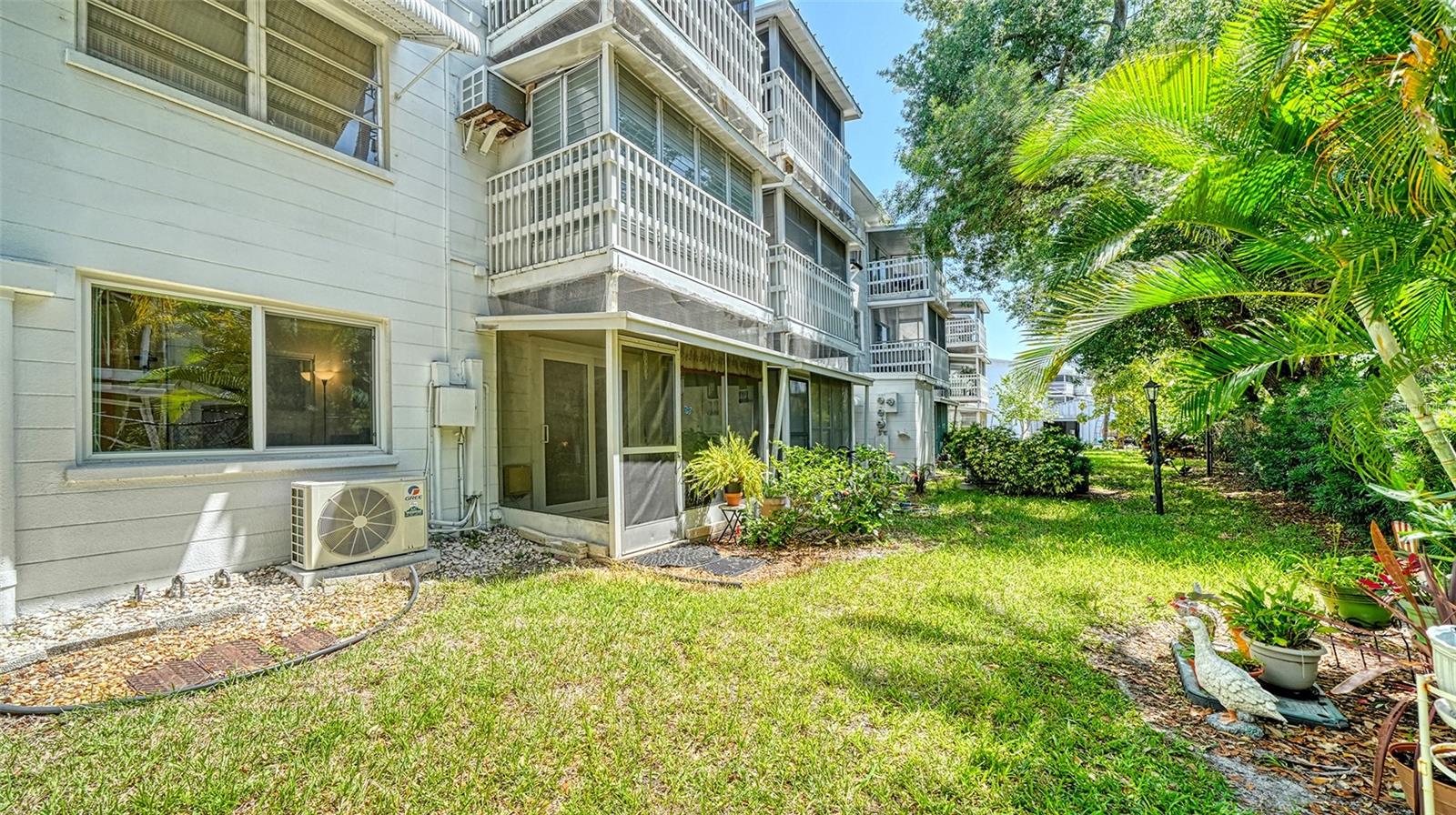 1554 PLEASANT RD #J5 — photo 20