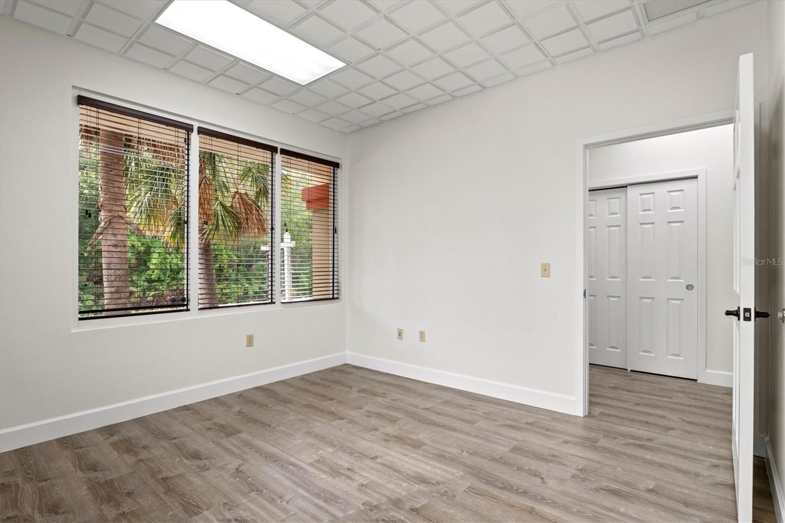 234 N RHODES AVE #105 — photo 8