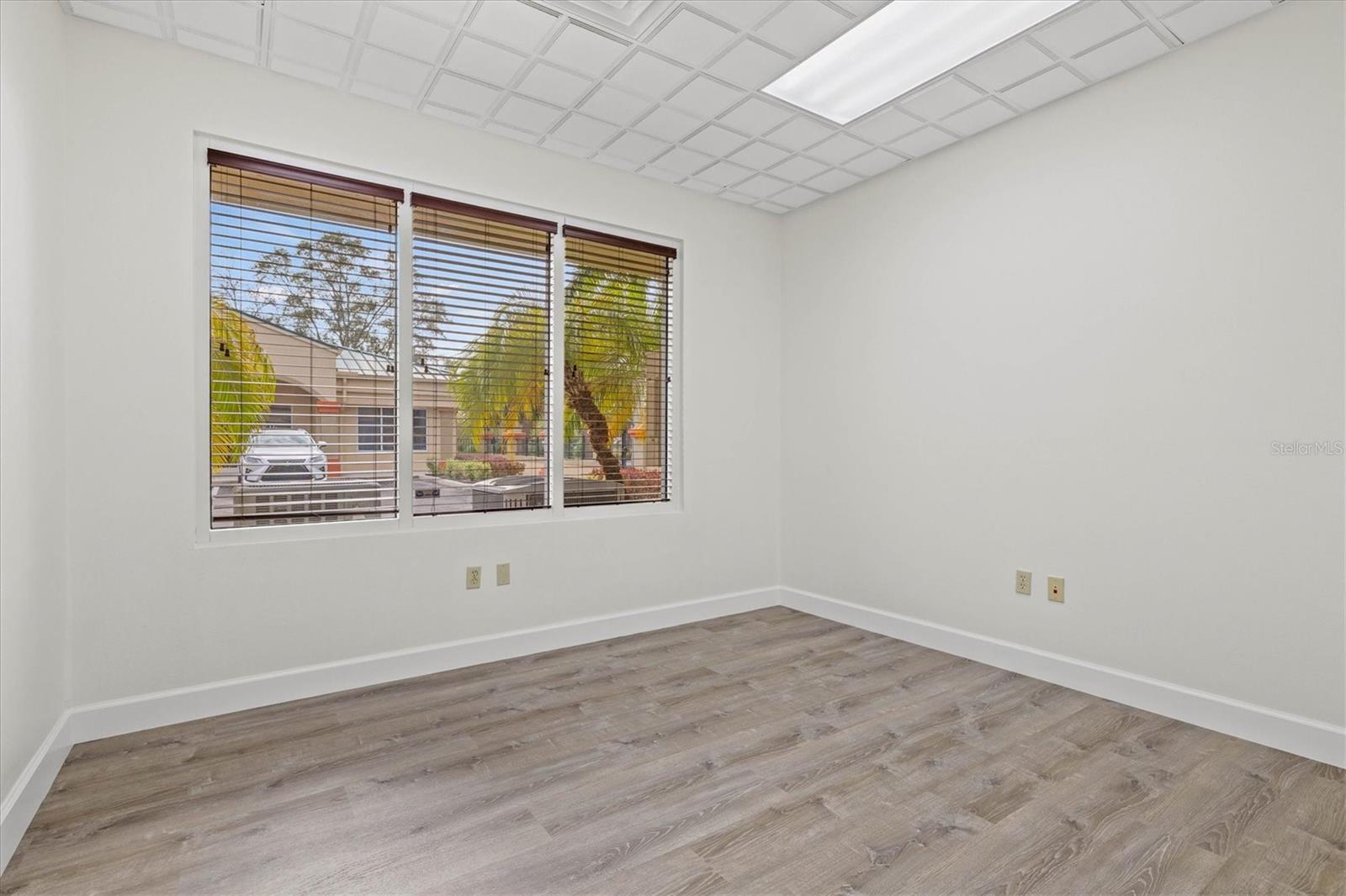234 N RHODES AVE #105 — photo 14
