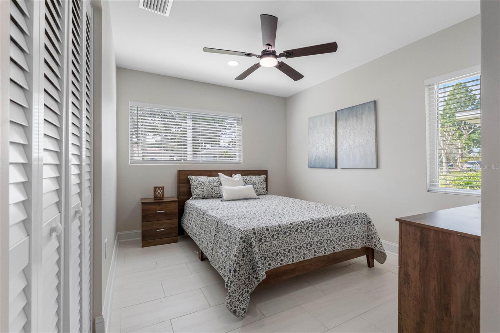 1794 SANTA BARBARA DR — photo 31