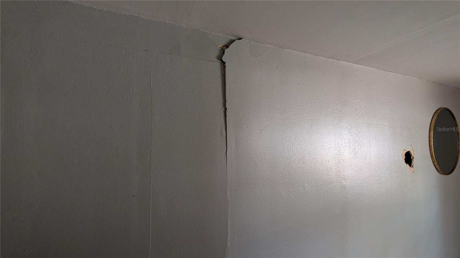 2801 W CLEVELAND ST — photo 8