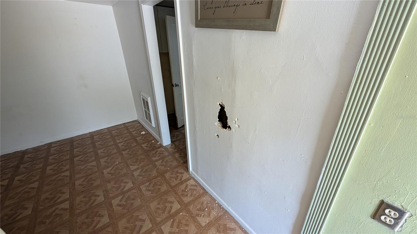 2801 W CLEVELAND ST — photo 31