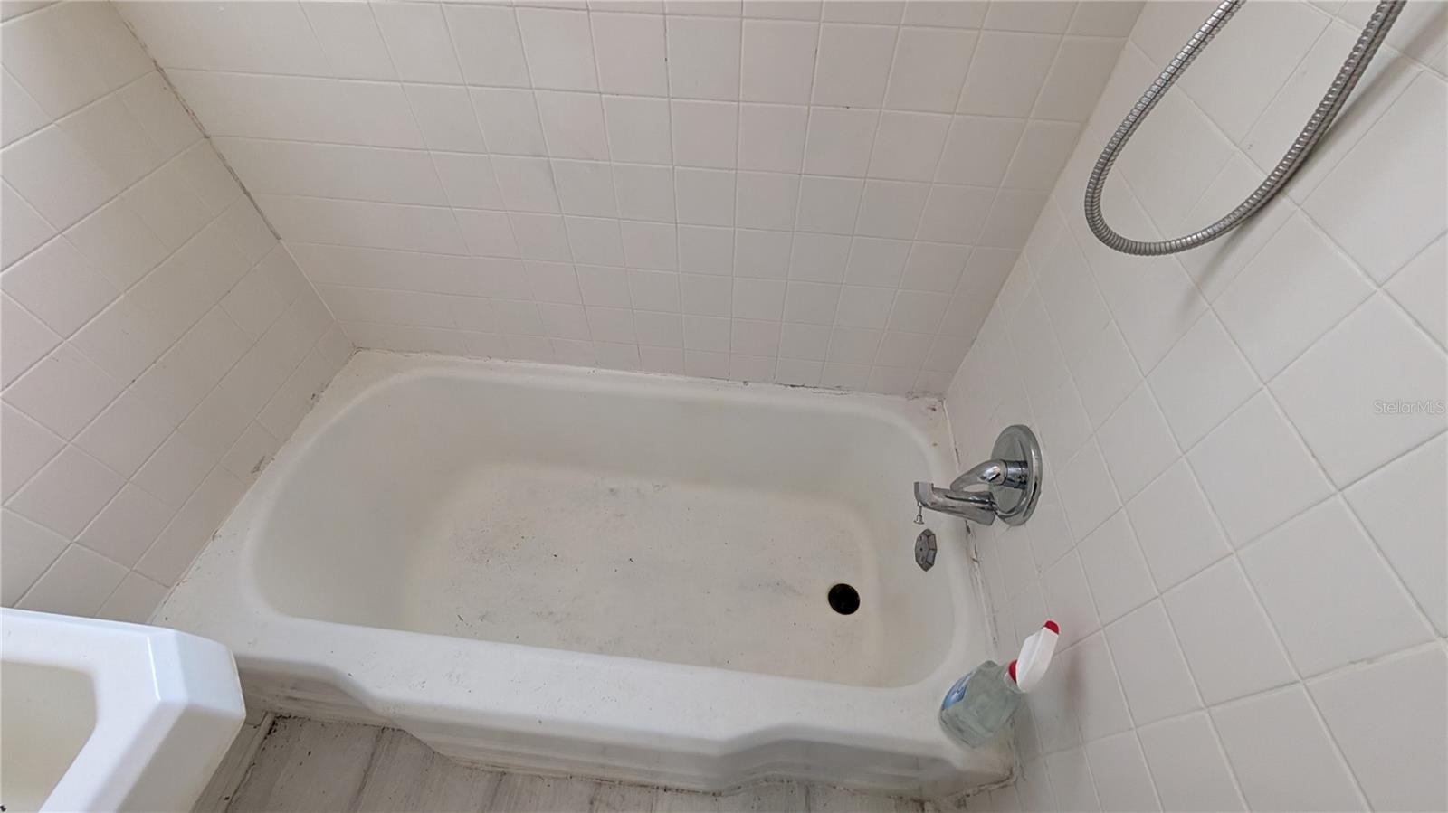 2801 W CLEVELAND ST — photo 40