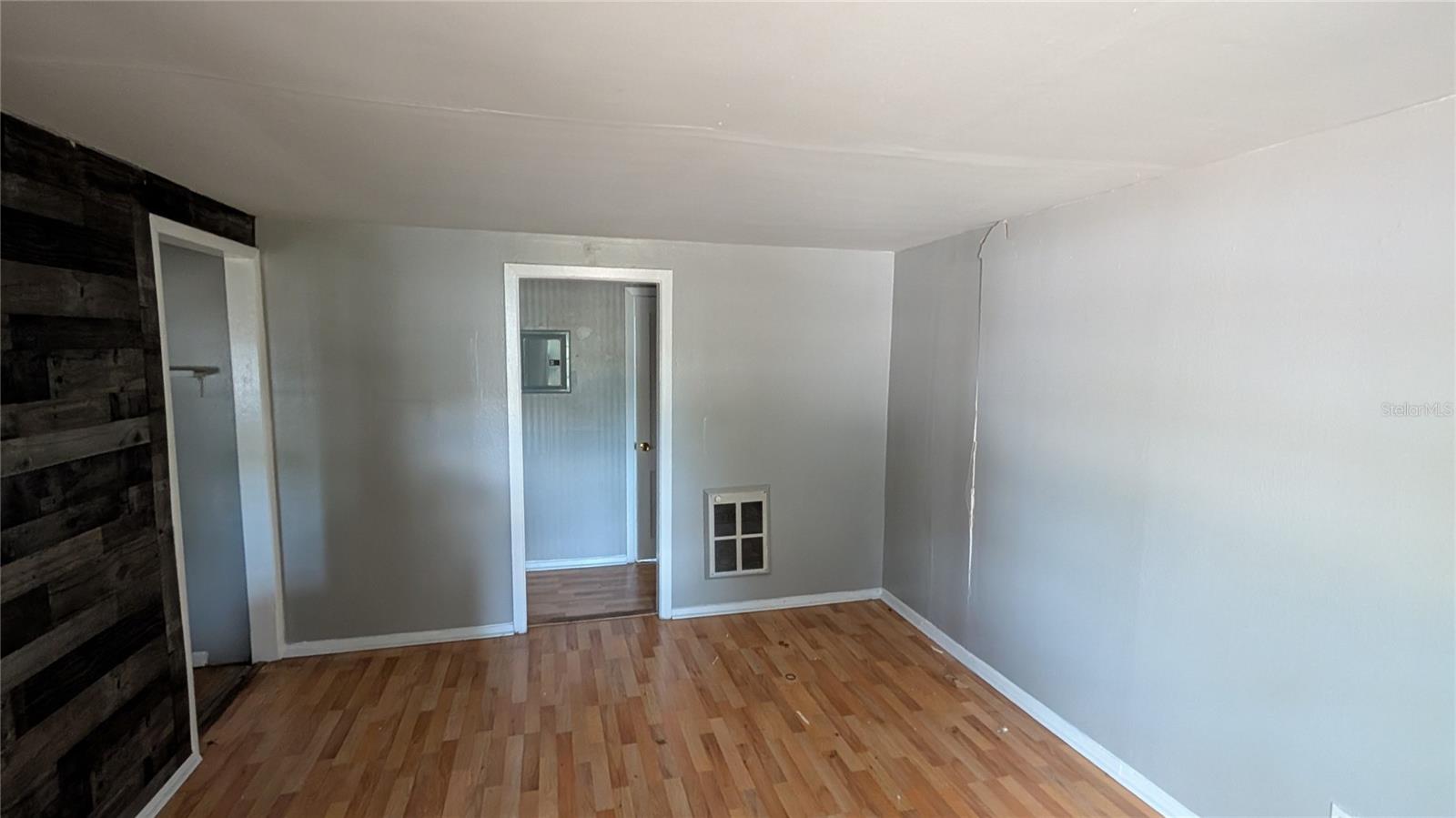 2801 W CLEVELAND ST — photo 4