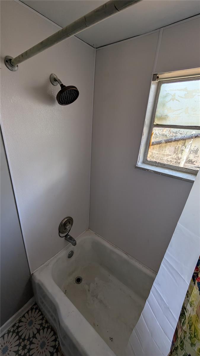 2801 W CLEVELAND ST — photo 21