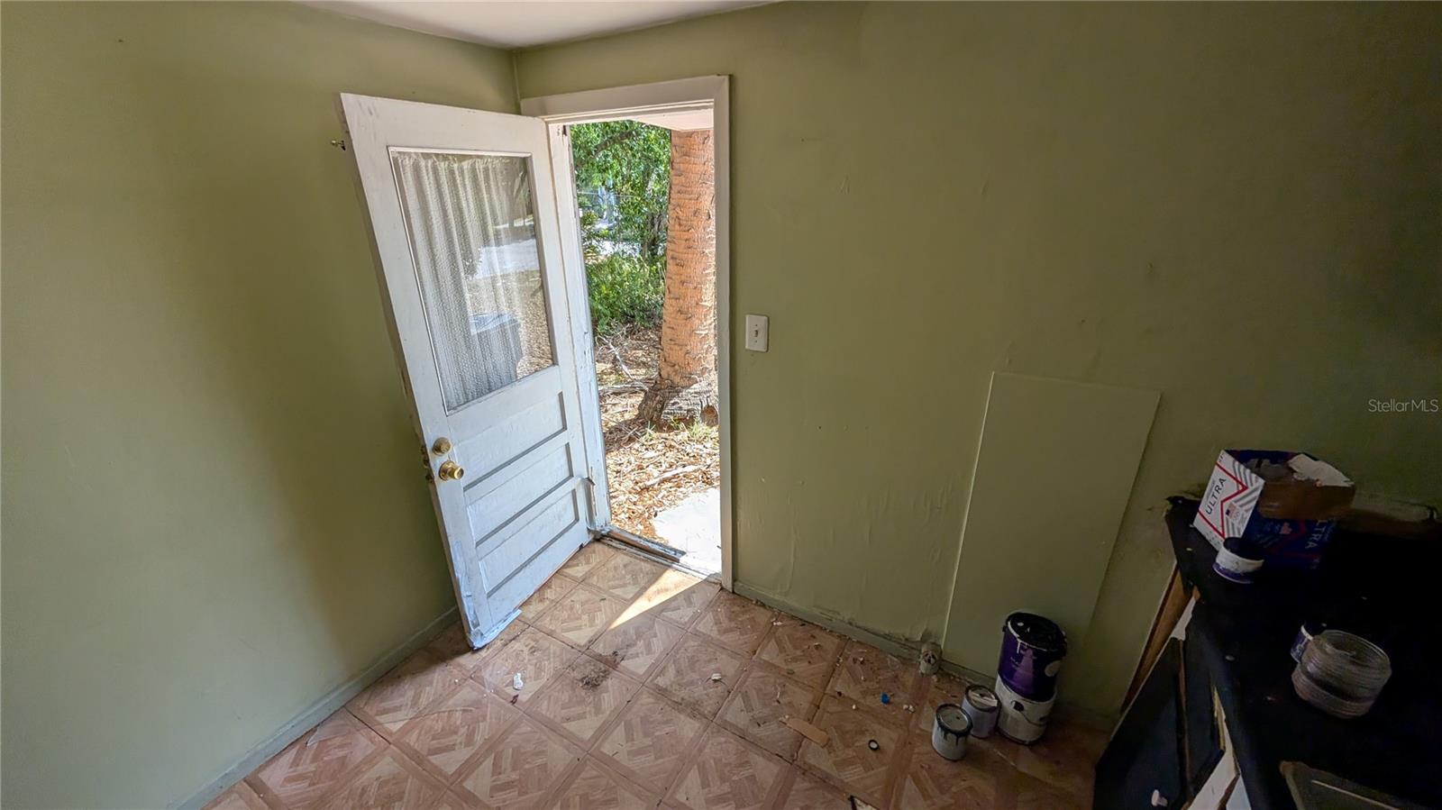 2801 W CLEVELAND ST — photo 28