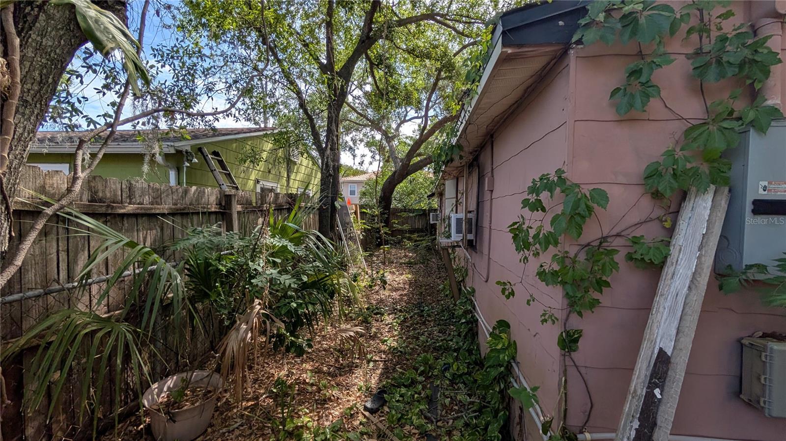 2801 W CLEVELAND ST — photo 64
