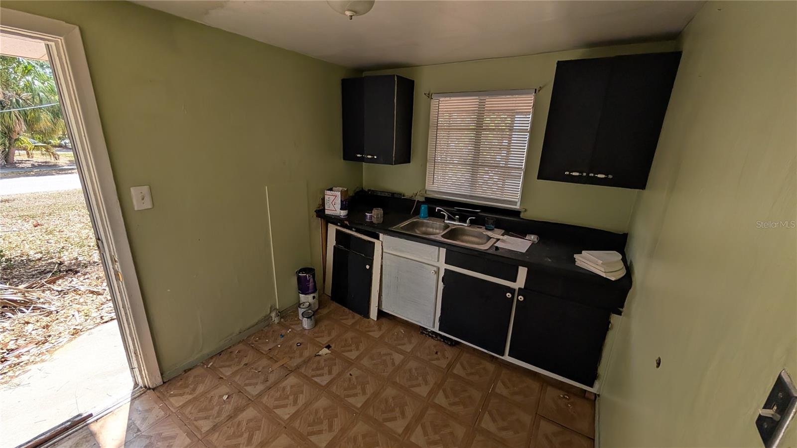 2801 W CLEVELAND ST — photo 36