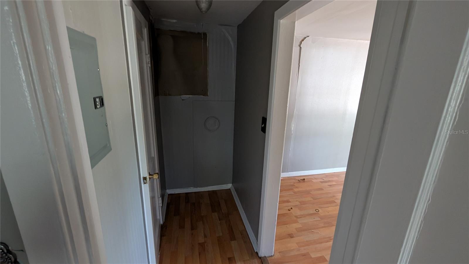 2801 W CLEVELAND ST — photo 16