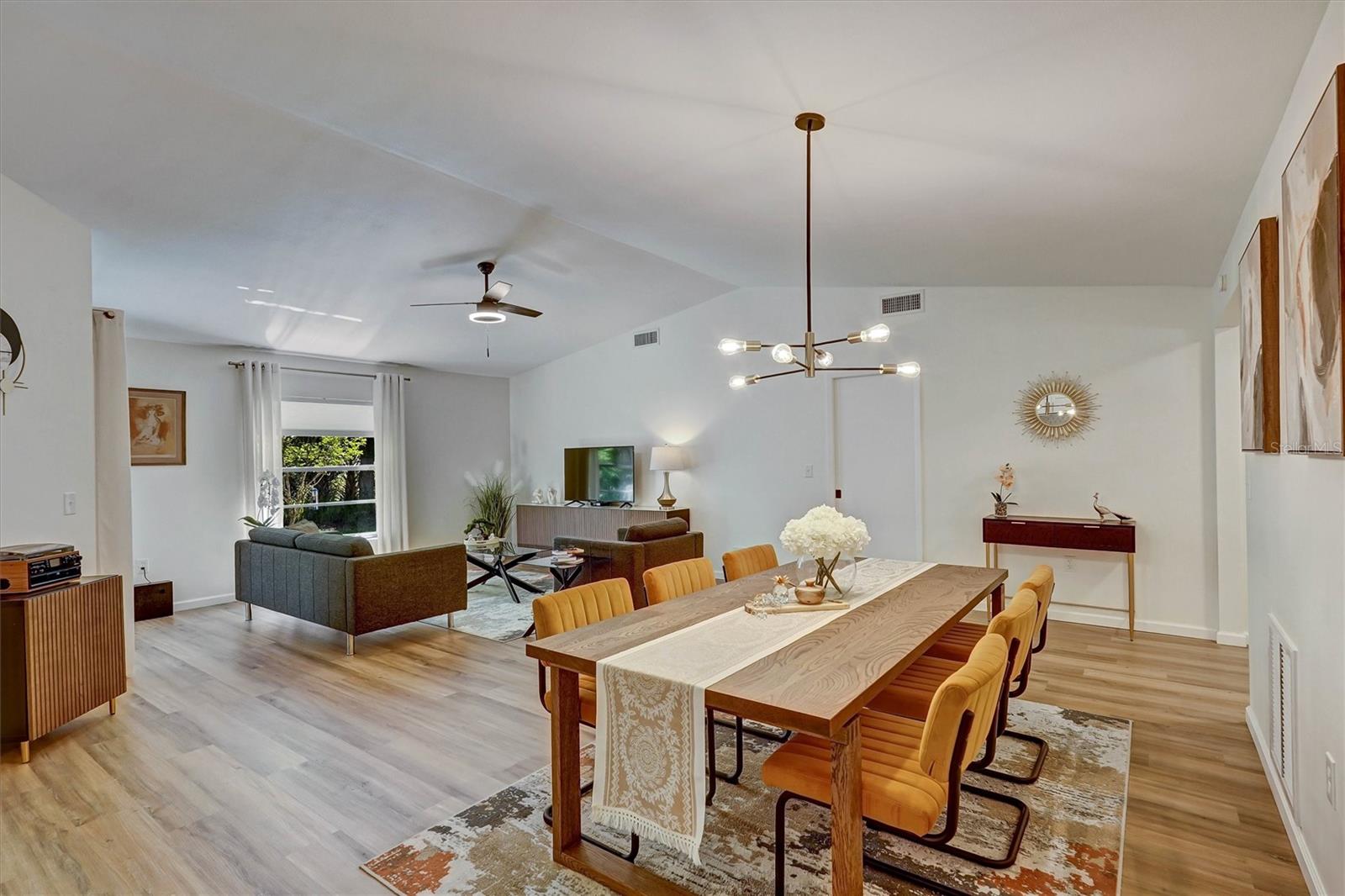 3925 OAKHURST BLVD — photo 8