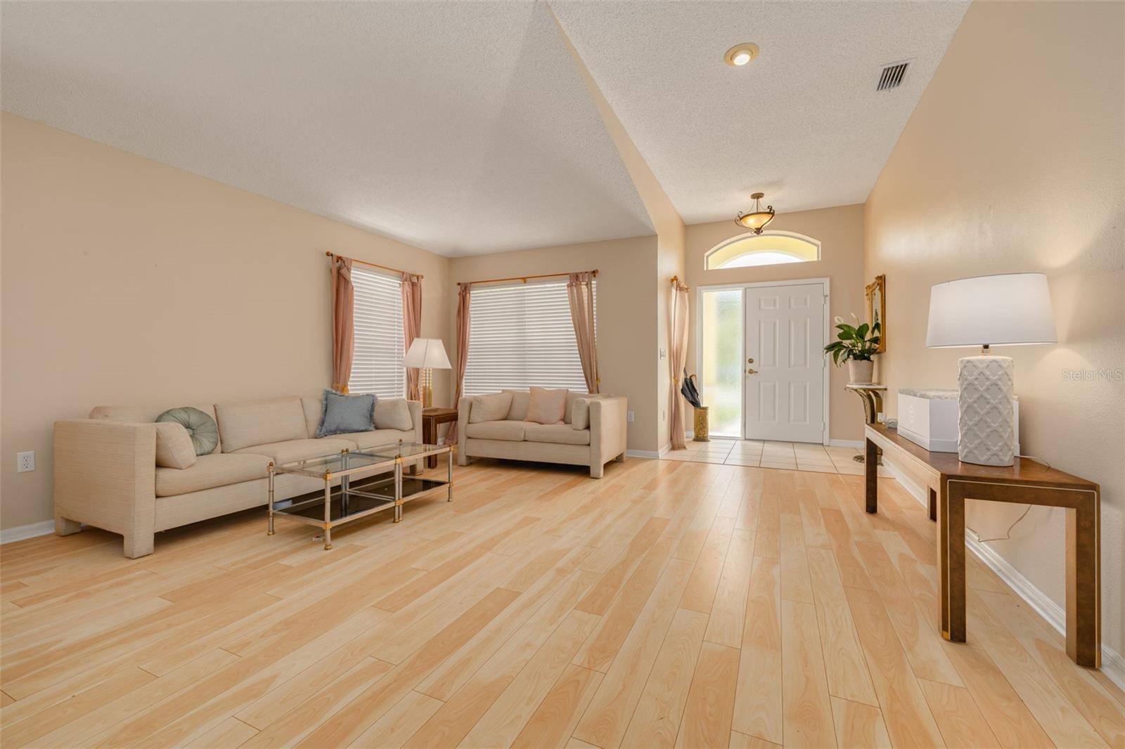7843 CRAIGHURST LOOP — photo 4
