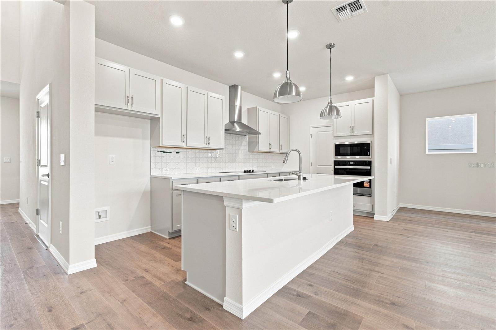 3435 YELLOW CASSIA DR — photo 6