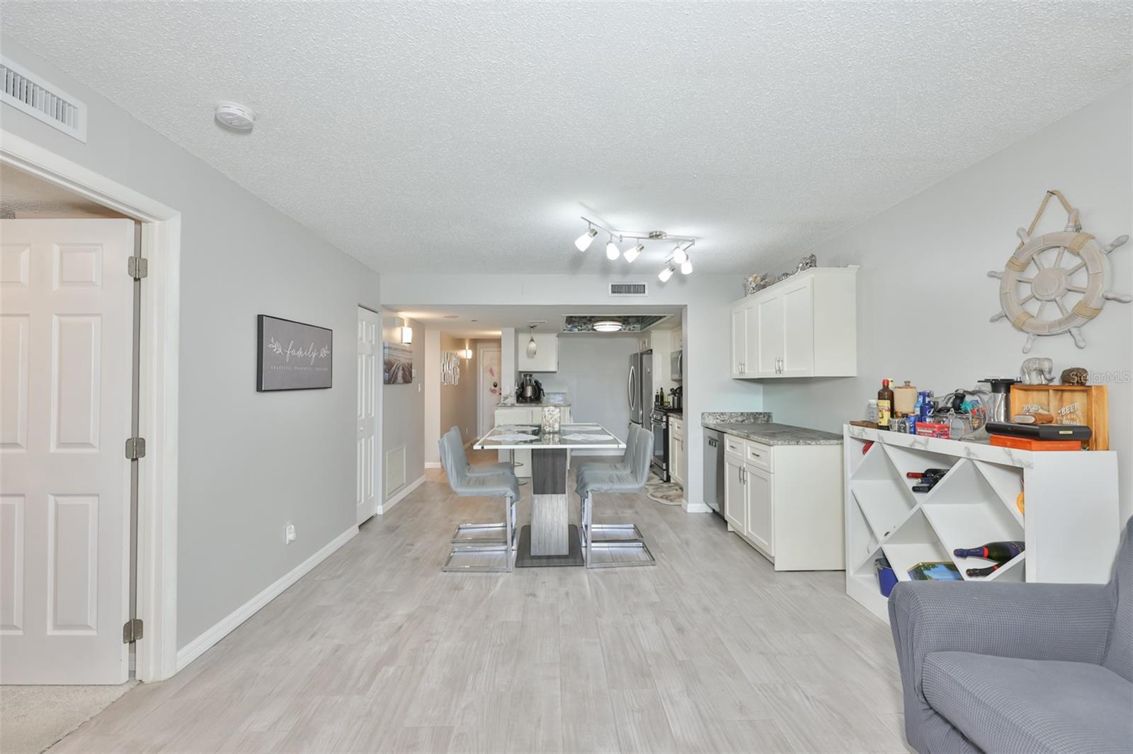 5400 PARK ST N #208 — photo 10