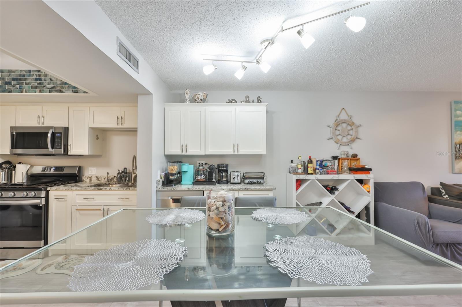 5400 PARK ST N #208 — photo 11