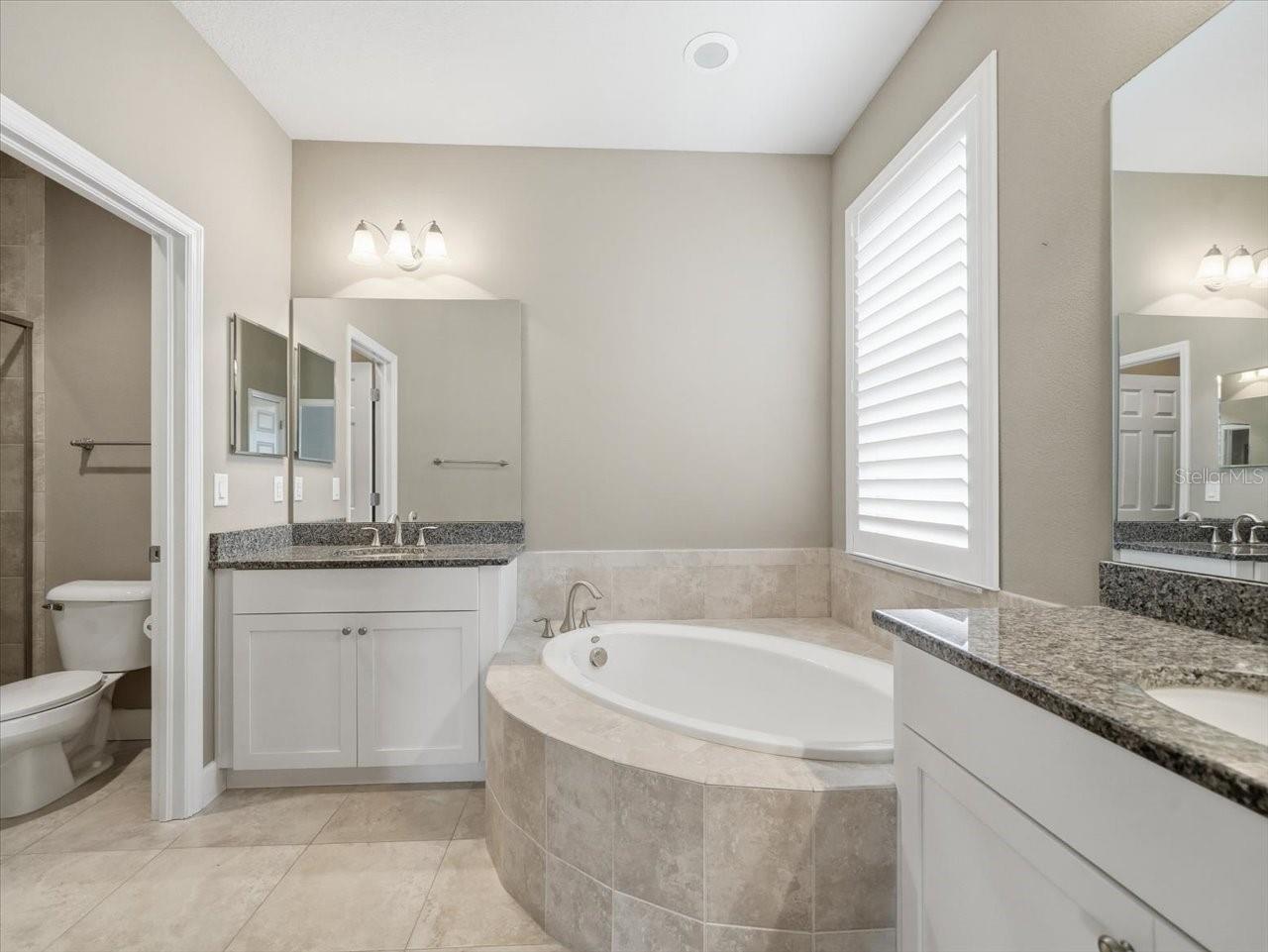 2514 SUMMERDALE CT — photo 26