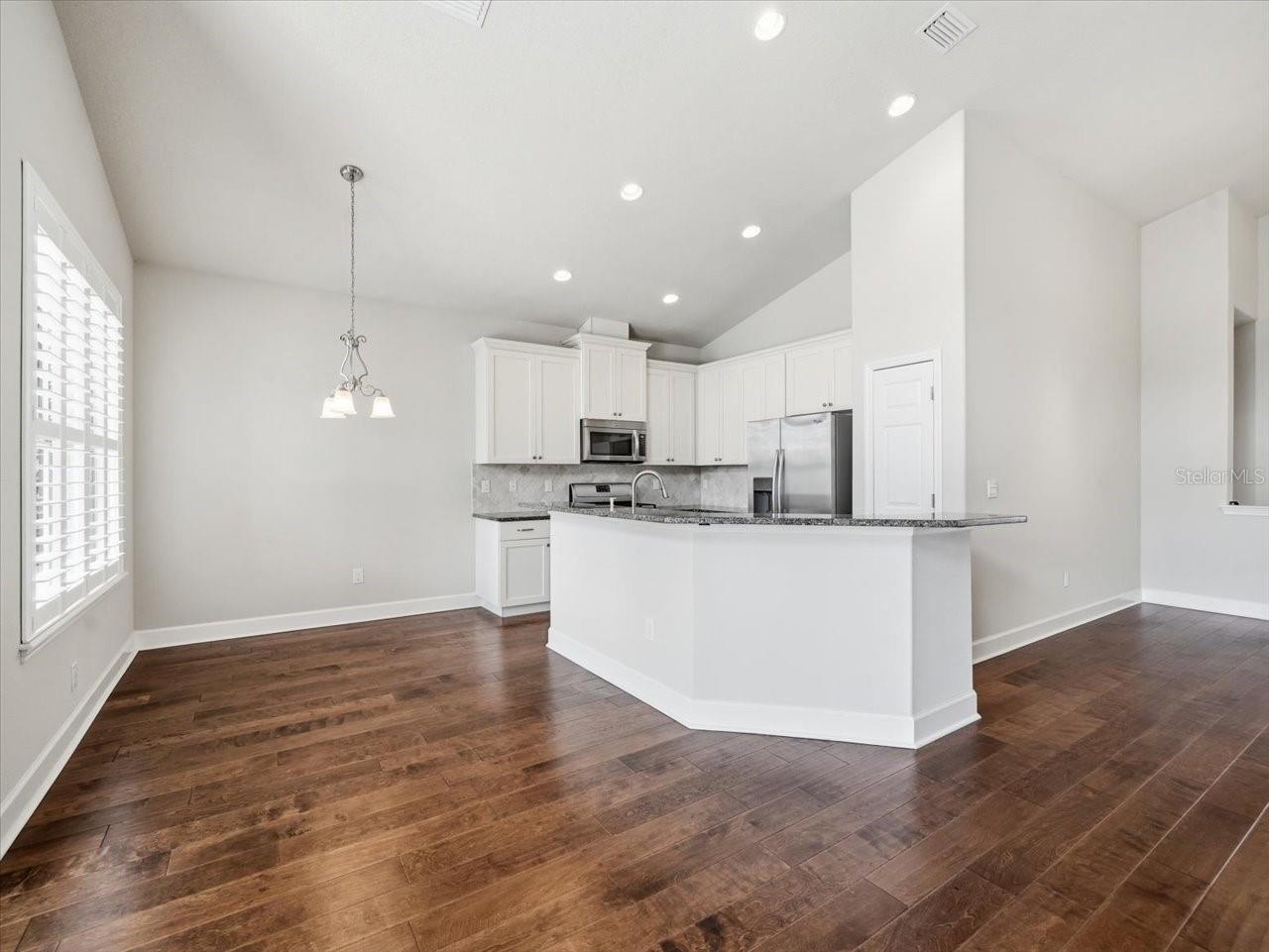 2514 SUMMERDALE CT — photo 14
