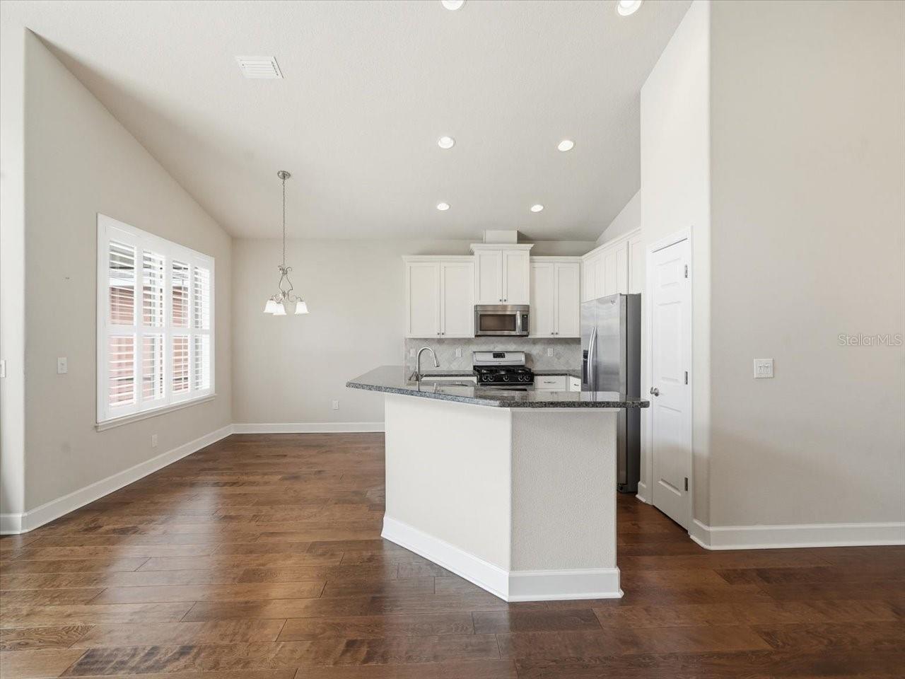 2514 SUMMERDALE CT — photo 19