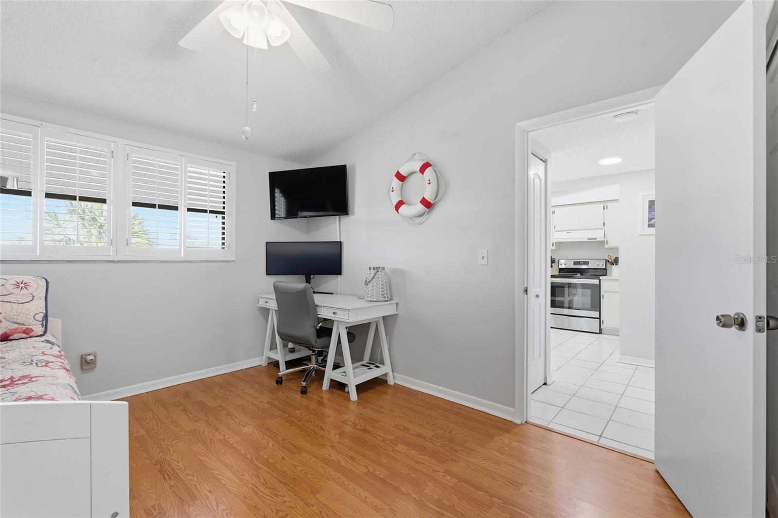 11650 CAPRI CIR S #204 — photo 18