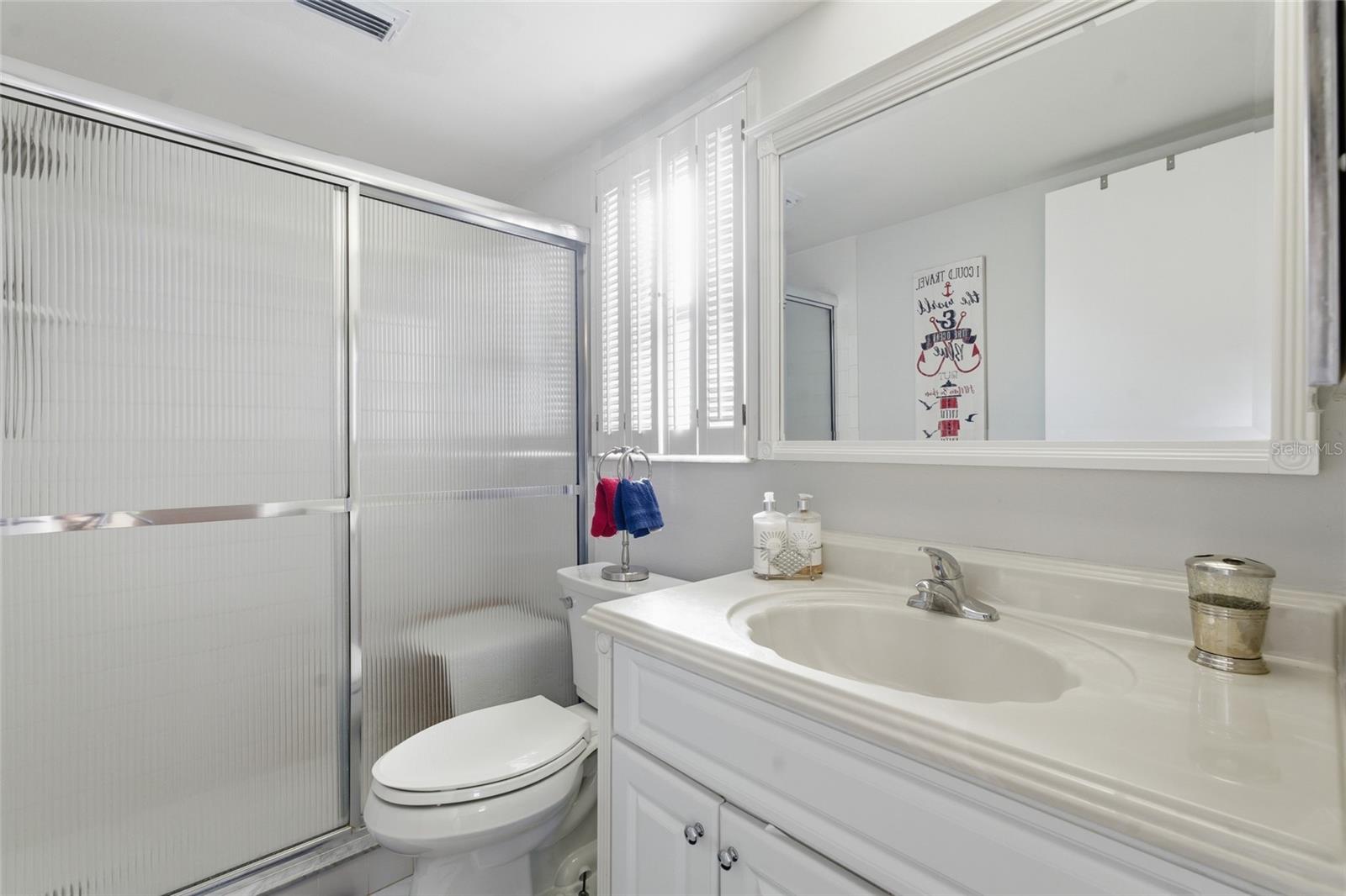11650 CAPRI CIR S #204 — photo 26