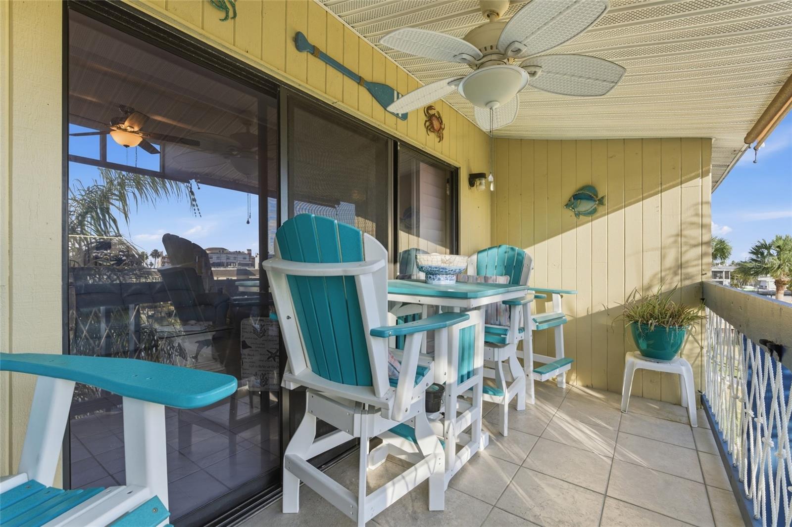 11650 CAPRI CIR S #204 — photo 33