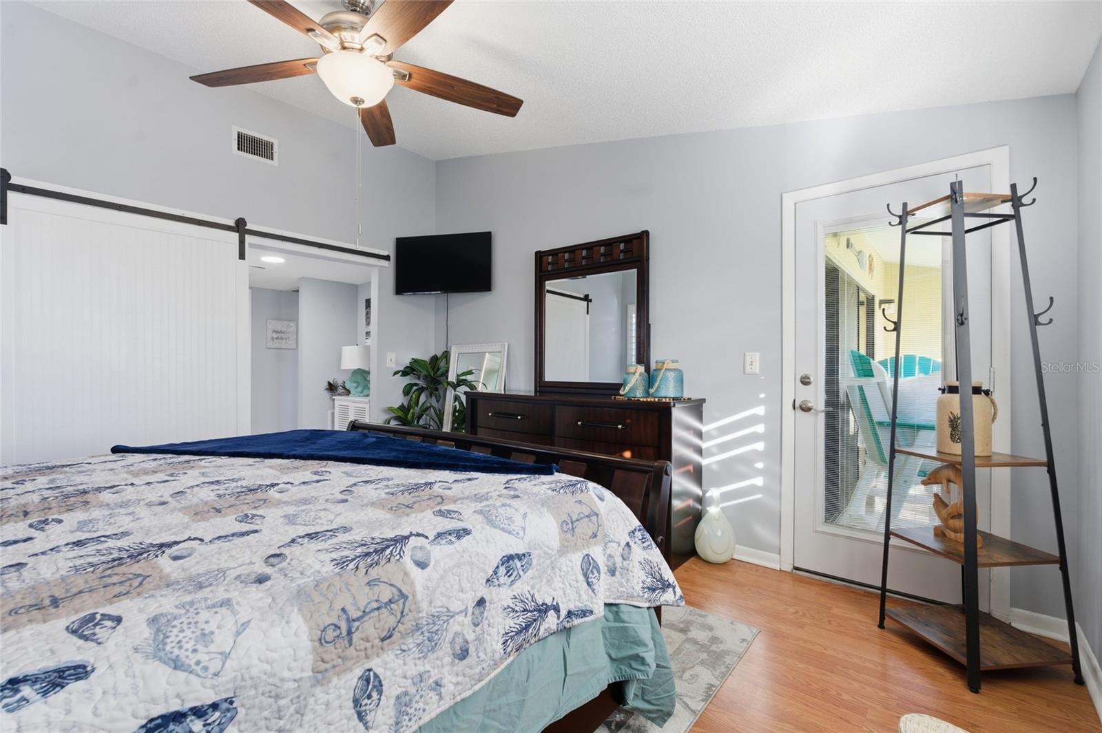 11650 CAPRI CIR S #204 — photo 22